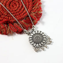 Sun design necklace        
