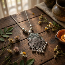 Indian floral pendant        
